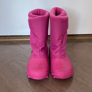 Brand new, unworn toddler snow boots